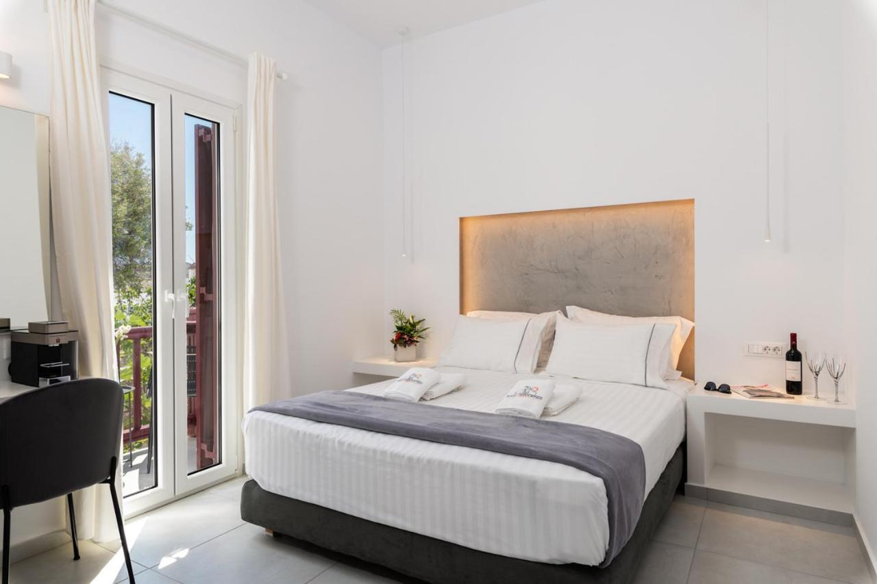Sunset Paraportiani Rooms Mykonos Town ภายนอก รูปภาพ