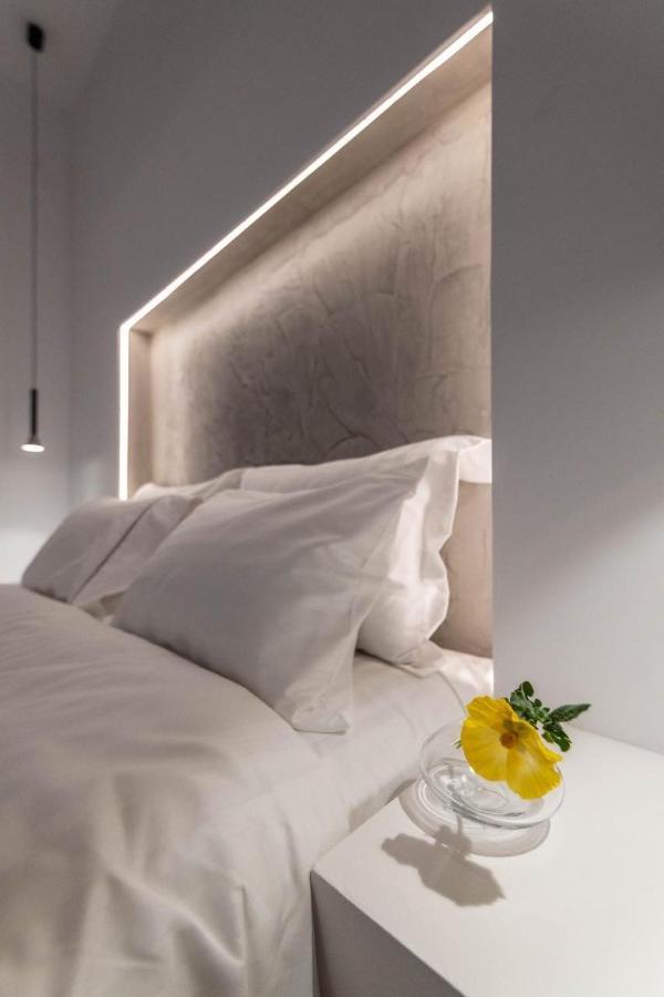 Sunset Paraportiani Rooms Mykonos Town ภายนอก รูปภาพ